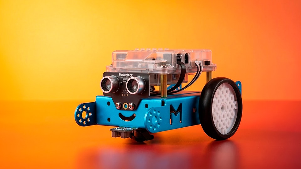 mBot – Robot programable con bloques visuales